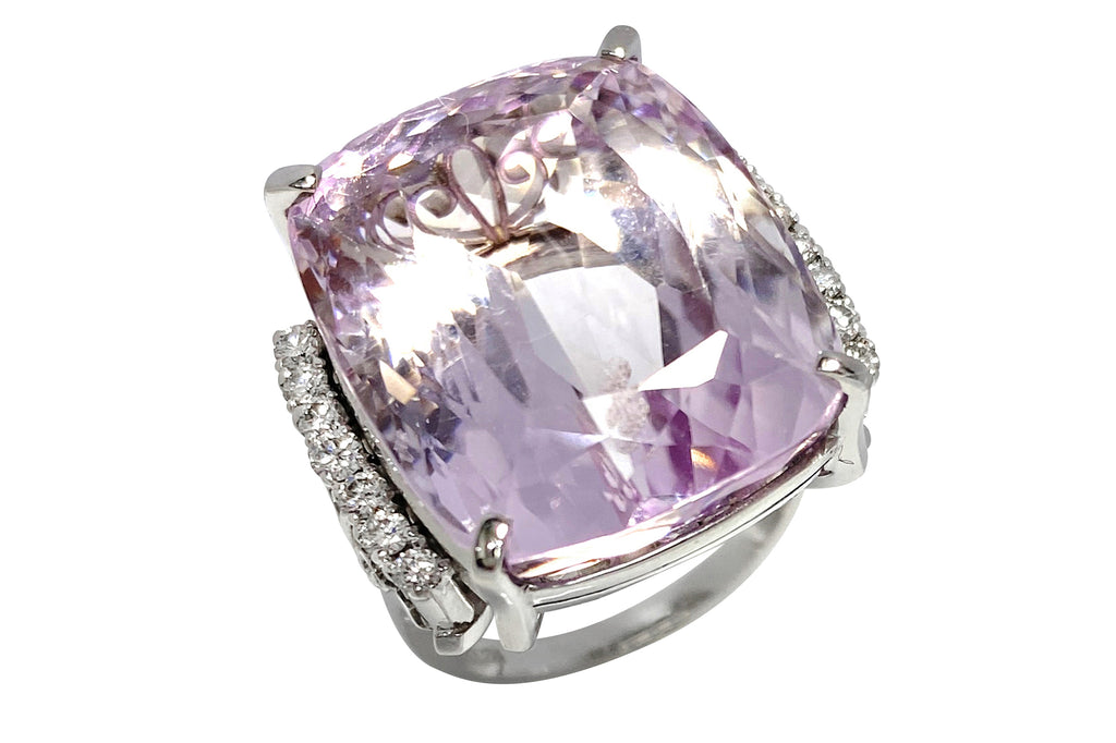 PT900クンツァイト・ダイヤモンドリング　Size16 Kunzite Pt900クンツァイト ダイヤモンドリング (NO.49045