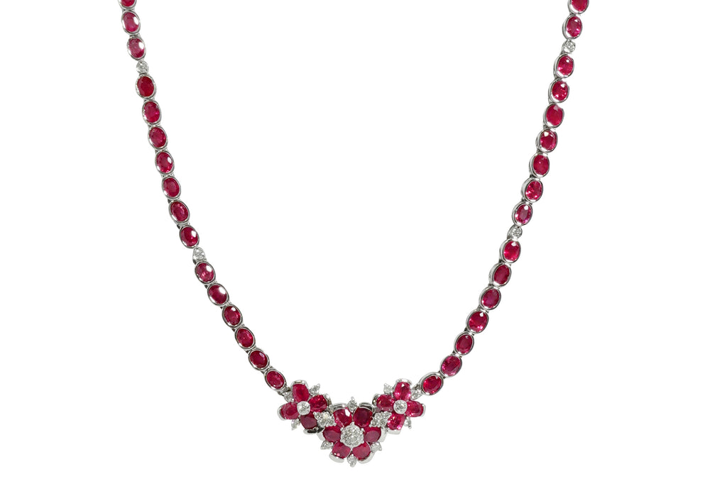 K18WG ルビー ネックレス　オーバルミックスカット　スイング　ダイヤモンド付 K18WG ルビー ネックレス オーバルミックスカット スイング