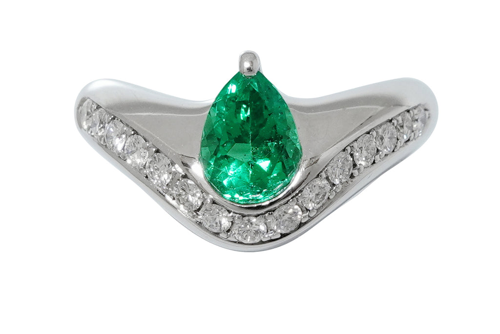 Emerald Pt900エメラルド ダイヤモンドリング (NO.50391) – JEX宝石