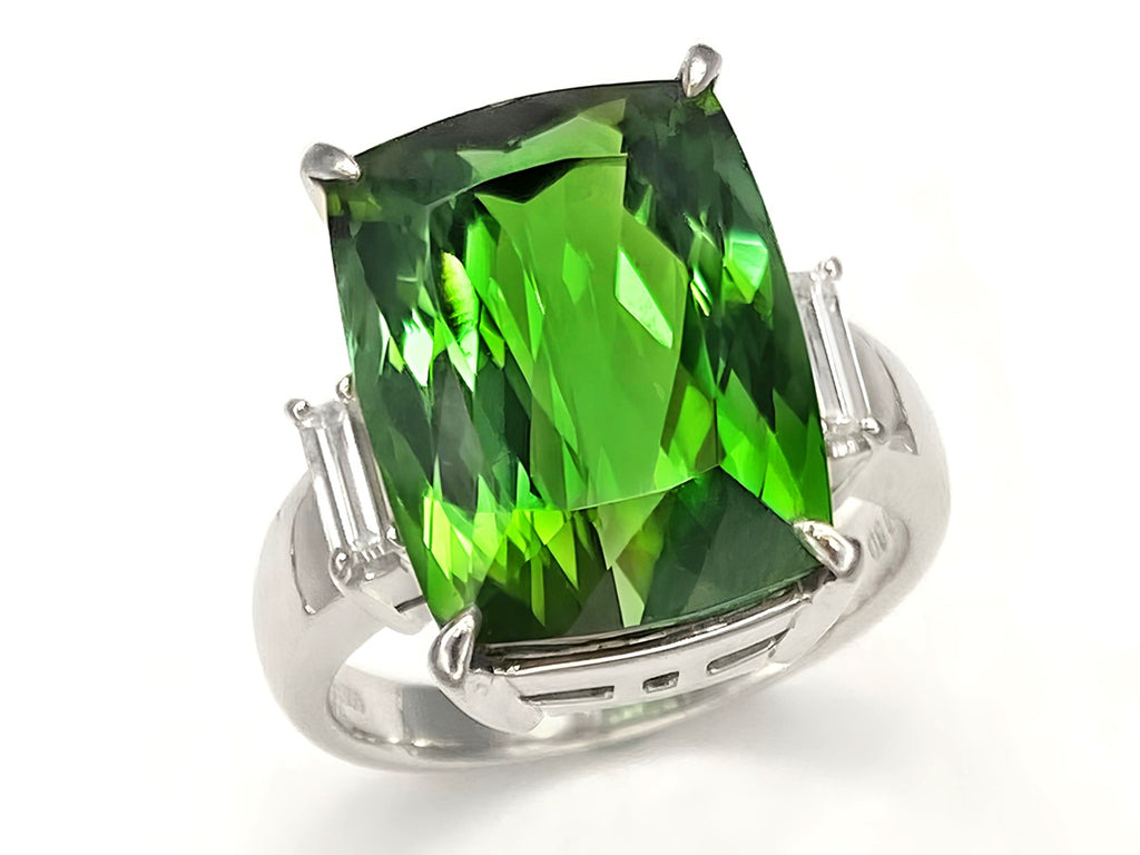 Green Tourmaline Pt900グリーントルマリン ダイヤモンドリング (NO