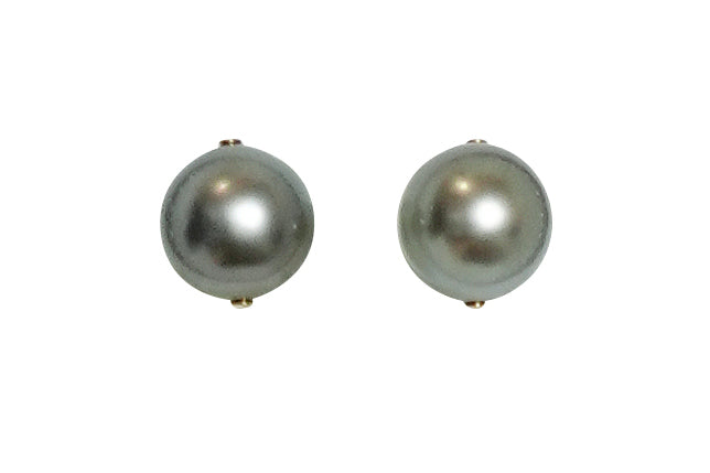 MIKIMOTO 【ミキモト】K18黒蝶パール(シルバー系）ピアス (NO.49442)