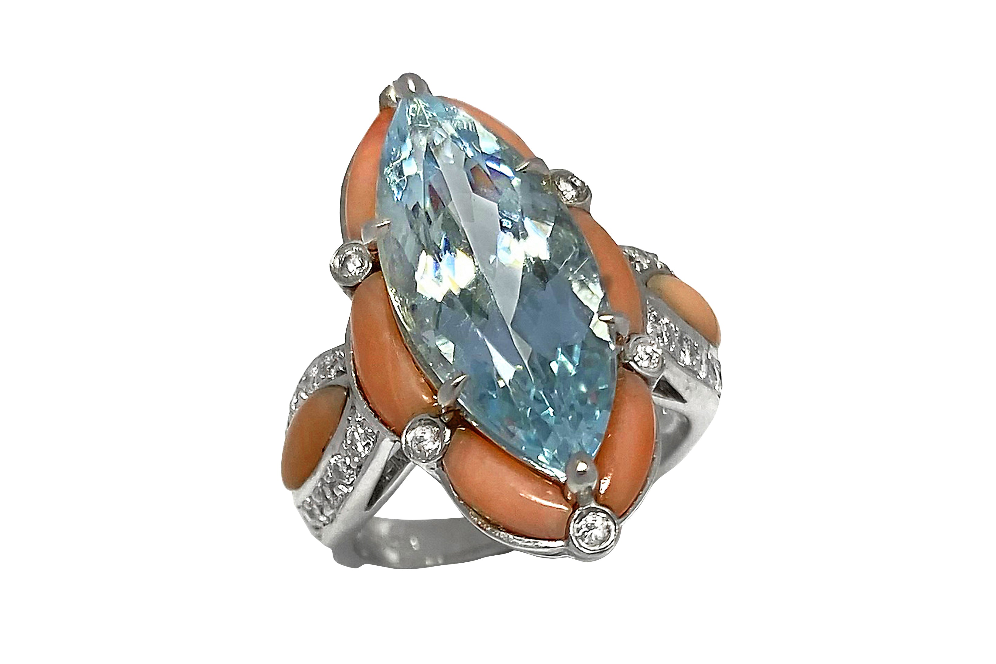 Aquamarine K18WGアクアマリン 珊瑚 ダイヤモンドリング (NO.49768