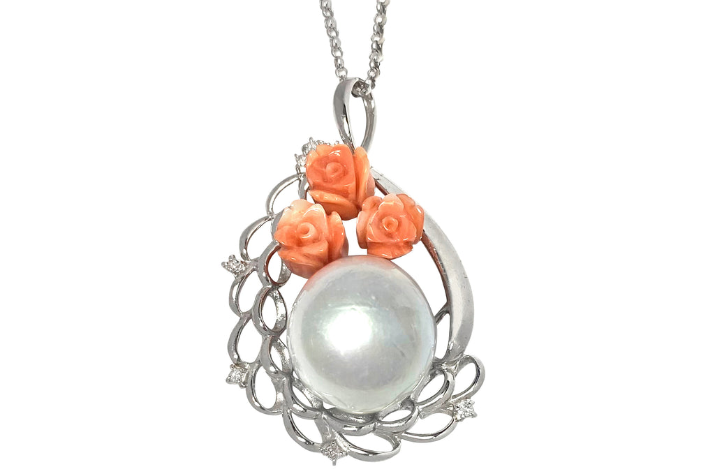 South Sea Pearl K18WG白蝶パール 珊瑚 ダイヤモンドペンダント (NO.49896)