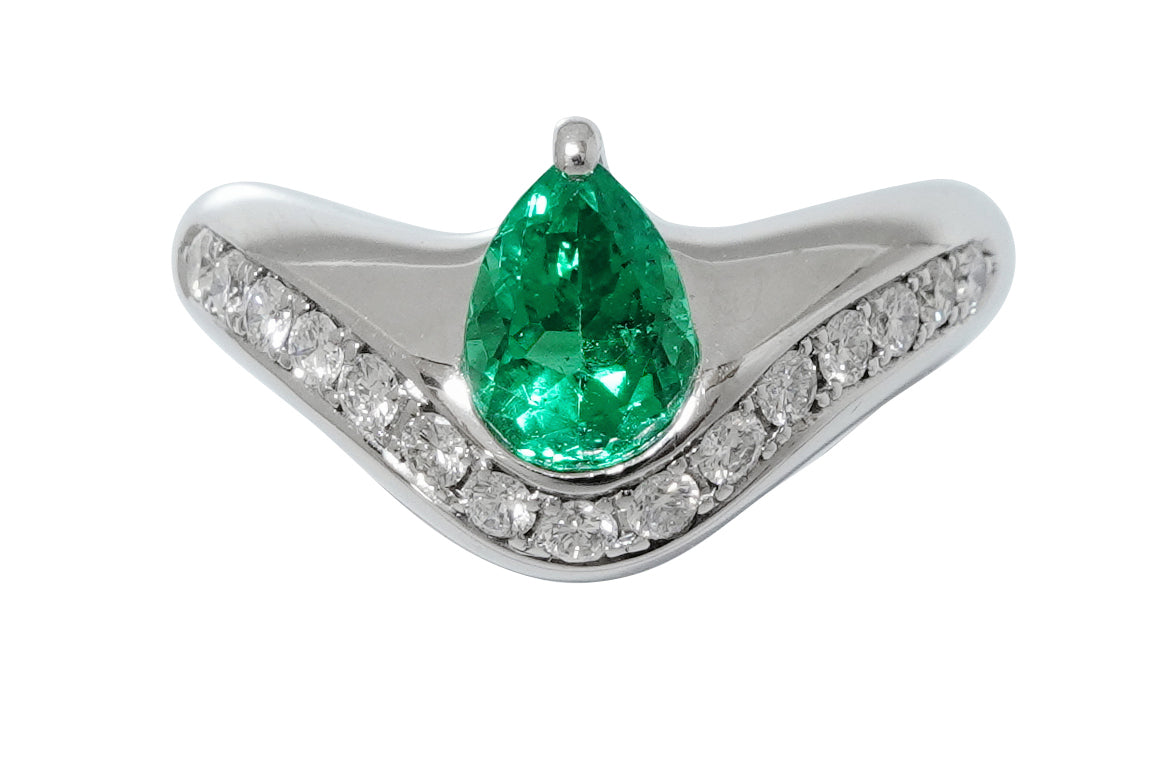 Emerald Pt900エメラルド ダイヤモンドリング (NO.50391) – JEX宝石