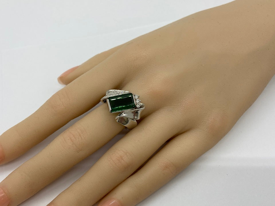 Green Tourmaline Pt900グリーントルマリン ダイヤモンドリング (NO.49243)