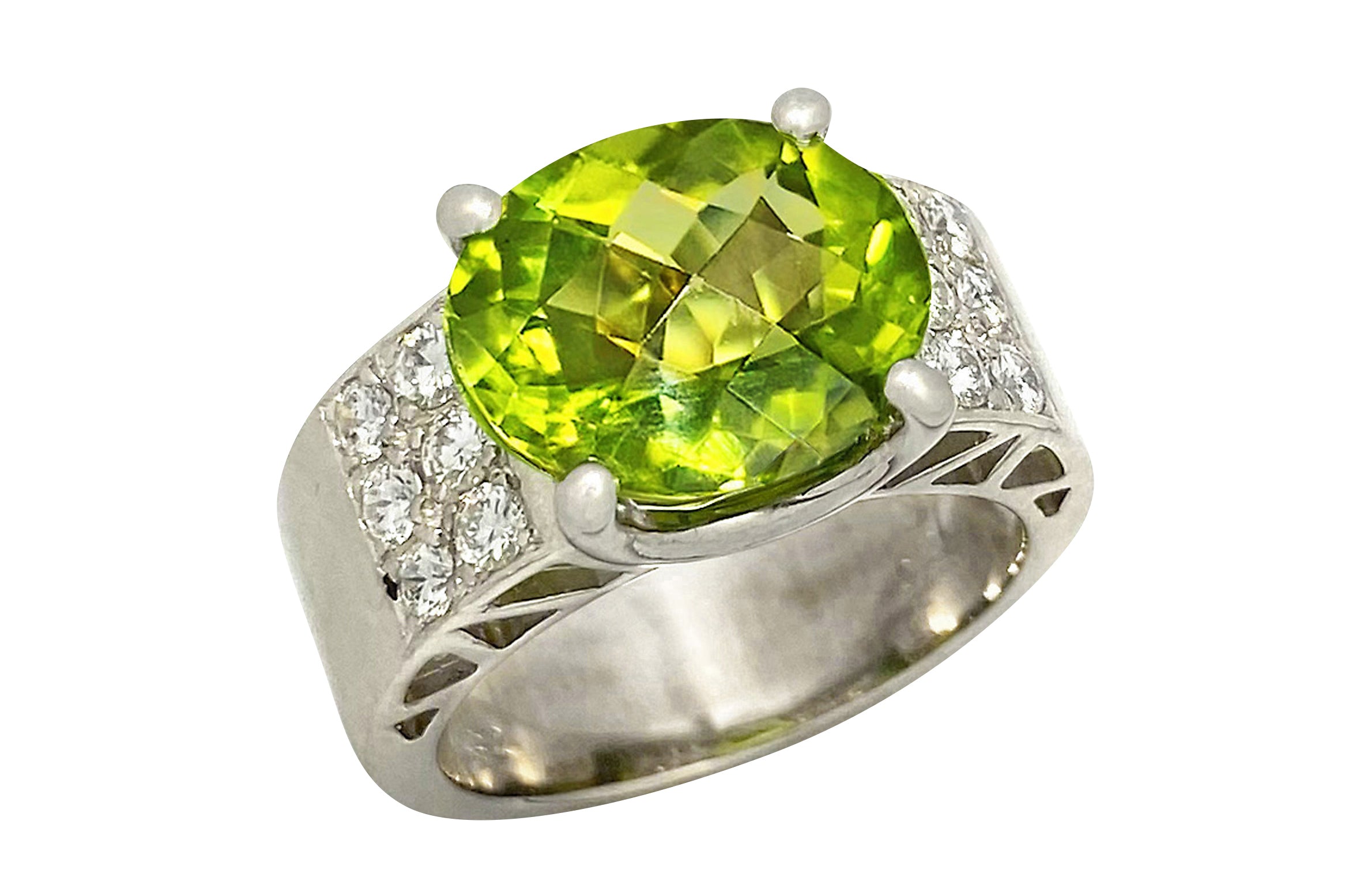 TASAKI 【タサキ】K18WGペリドット ダイヤモンドリング (NO.62237