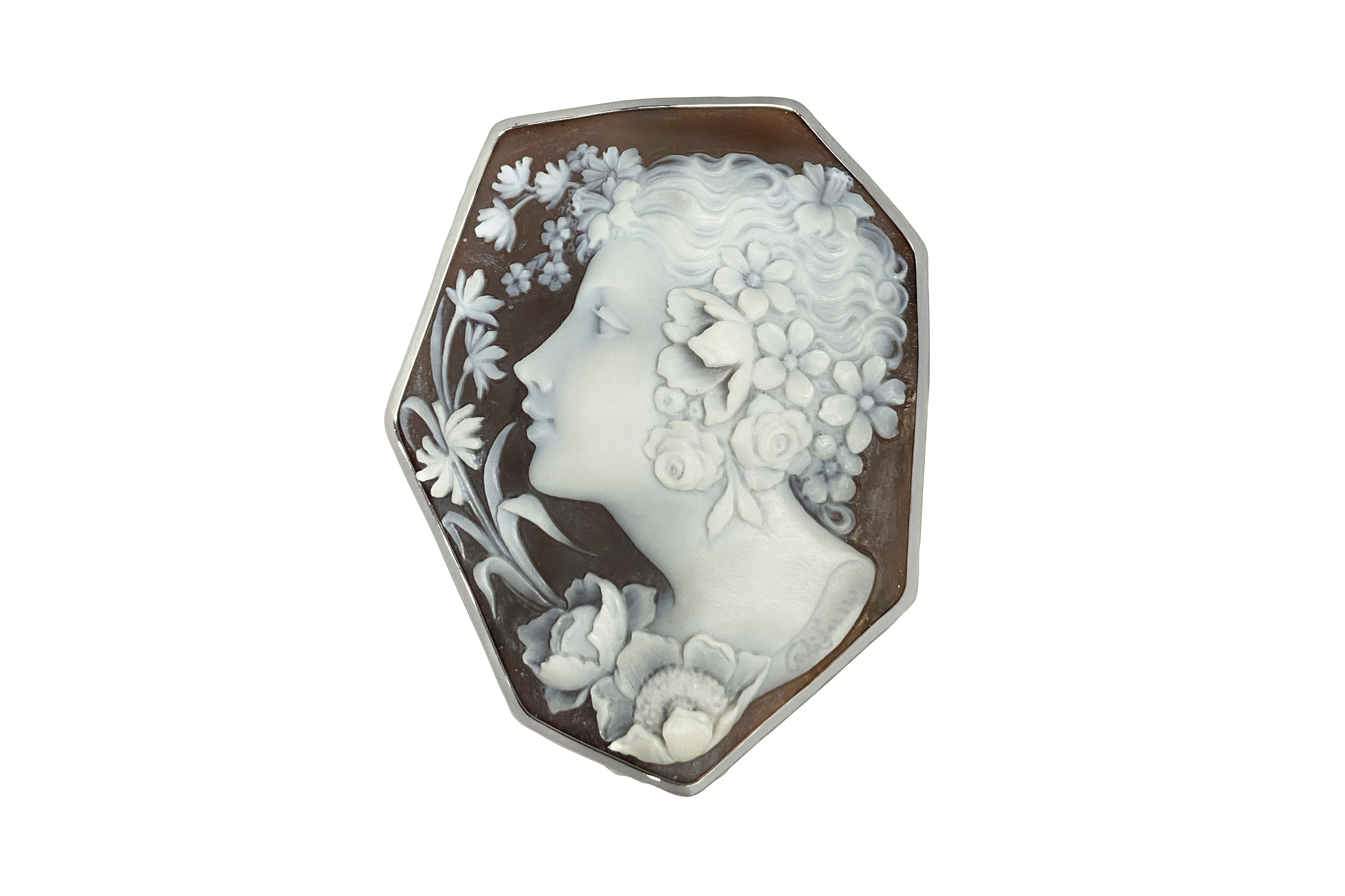 Raimond Califano【ライモンド カリファーノ】K18WGシェルカメオペン