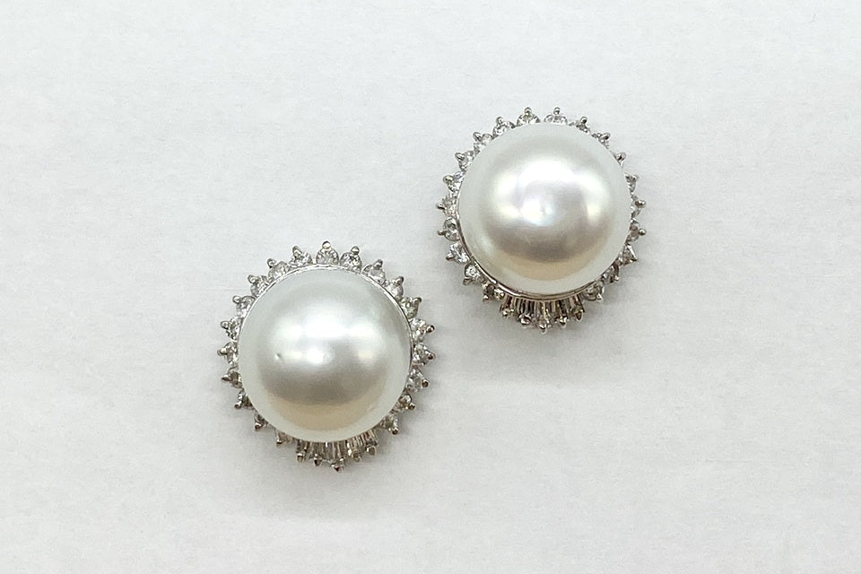 South Sea Pearl Pt450/Pt900(針)白蝶パール ダイヤモンドピアス (NO.119884)
