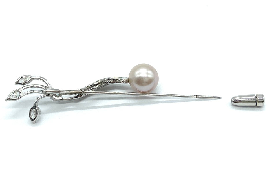 【長江達雄】 Pt900/K14WG（針・キャッチ）淡水パール ダイヤモンドペントップ兼ピンブローチ (NO.122640)