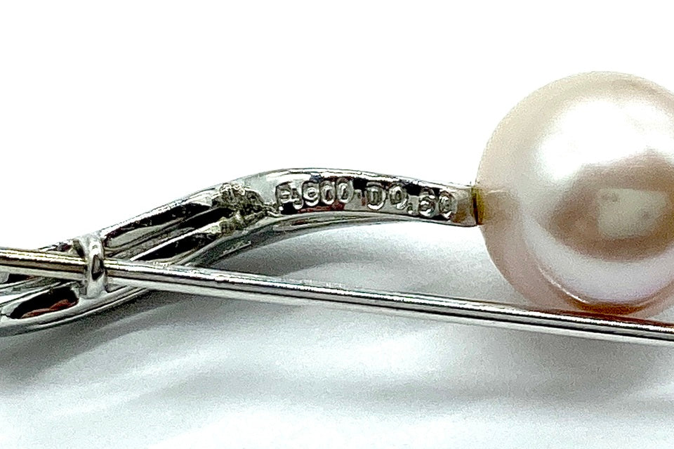 【長江達雄】 Pt900/K14WG（針・キャッチ）淡水パール ダイヤモンドペントップ兼ピンブローチ (NO.122640)
