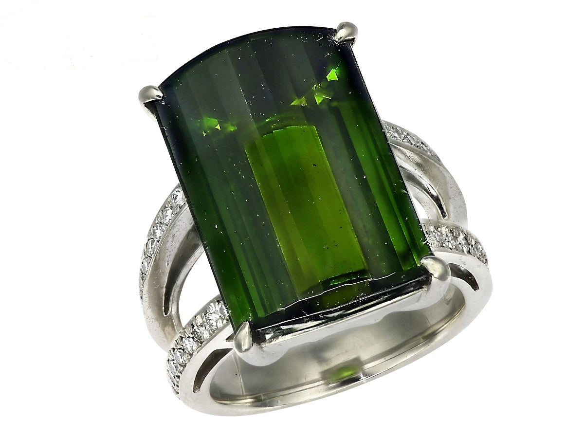 Green Tourmaline Pt900グリーントルマリン ダイヤモンドリング(No.127655)