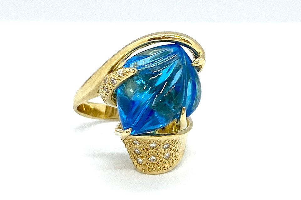 Blue Topaz K18ブルートパーズ ダイヤモンドリング (NO.127952)