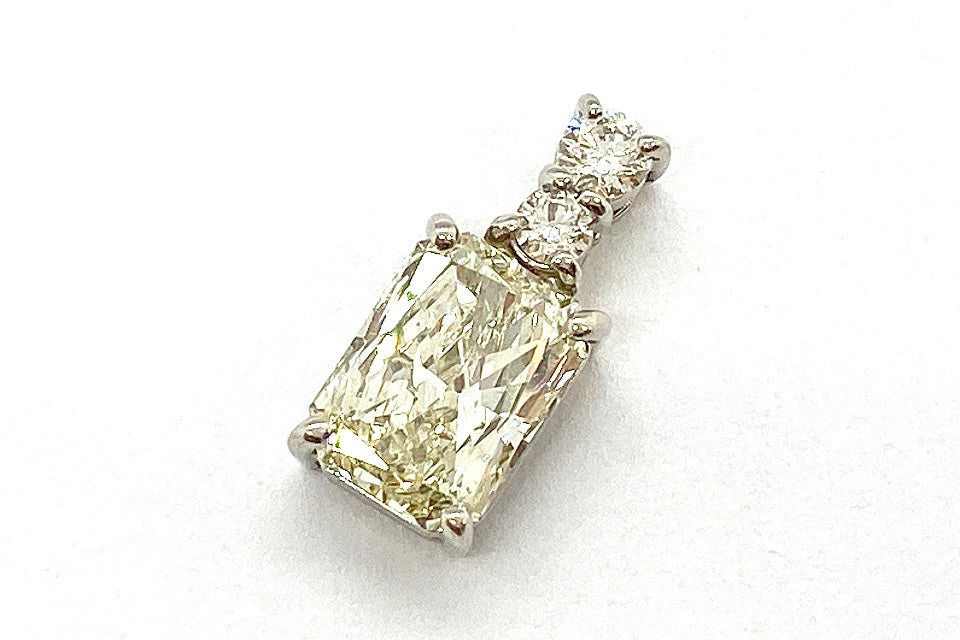 Yellow Diamond Pt900イエロー/カラーレスダイヤペントップ (NO.128223)