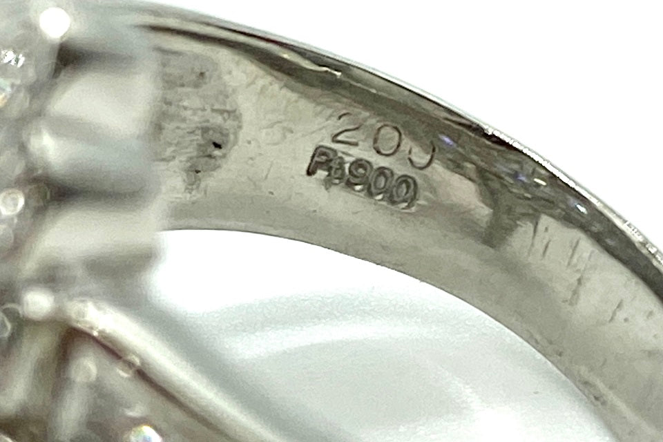 Diamond Pt900ダイヤモンドリング (NO.128230)