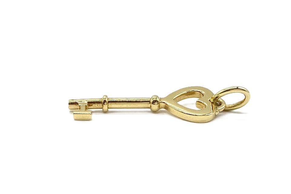 TIFFANY & CO. 【ティファニー】K18ペントップ (NO.128828)