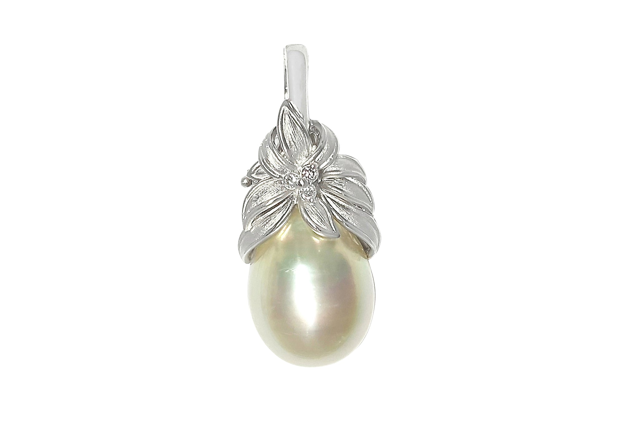 South Sea Pearl Pt900白蝶パール ダイヤモンドペントップ (NO.128952)