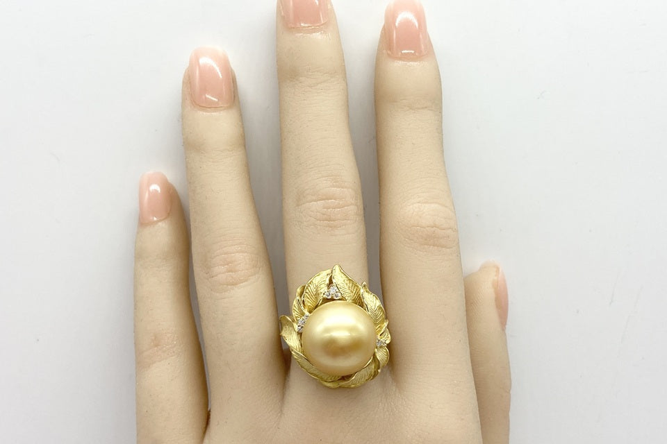 South Sea Pearl K18白蝶パール（ゴールド系） ダイヤモンド
