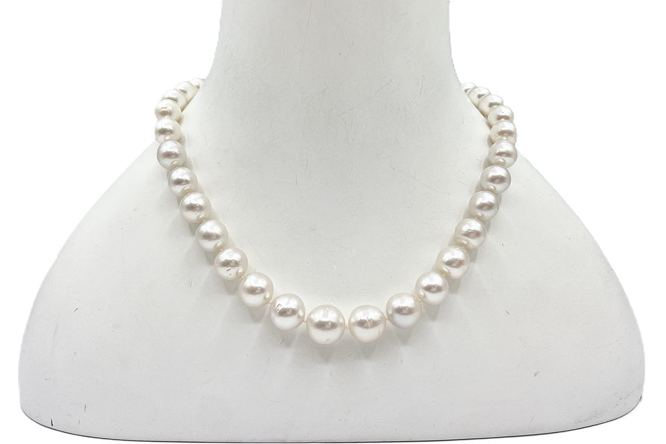 South Sea Pearl SV白蝶パールネックレス＆K14WGピアス (NO.305146)