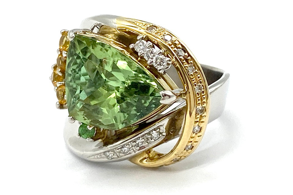 Green Tourmaline K18WG/YGグリーントルマリン イエローサファイヤ グリーンガーネット ダイヤモンドリング (NO.49179)