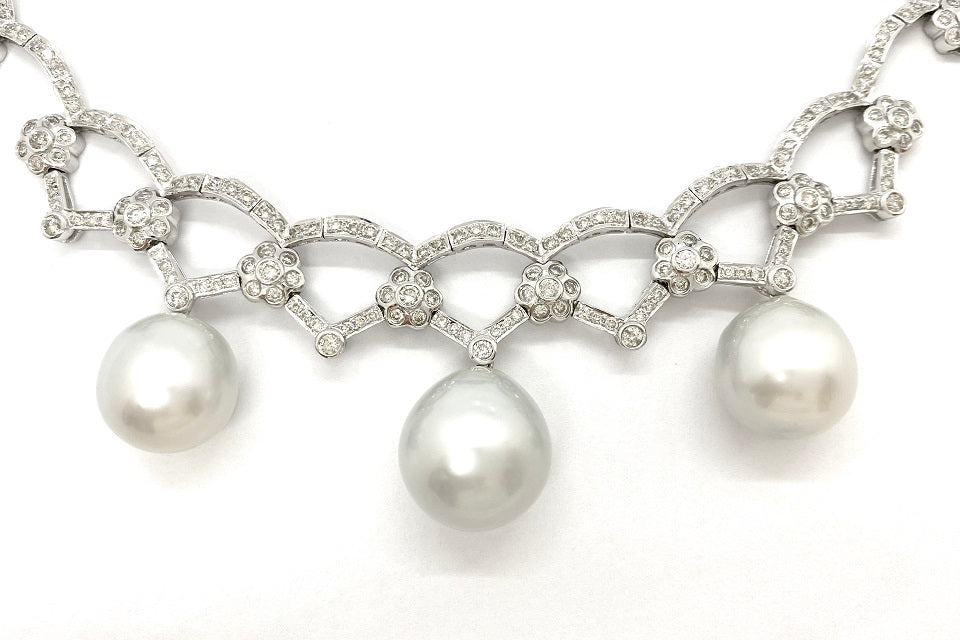 Pearl K18WG白蝶パール ダイヤモンドネックレス (NO.303934)