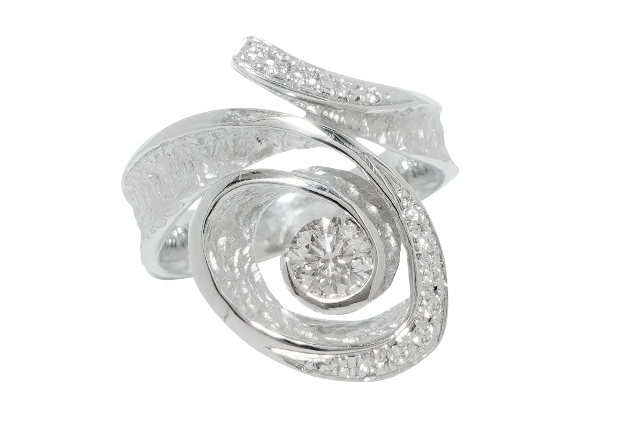 Diamond K18WGダイヤモンドリング (NO.304597) – JEX宝石ギャラリー 
