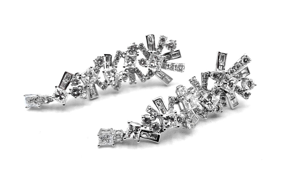 Diamond K18WGダイヤモンドピアス (NO.305133)