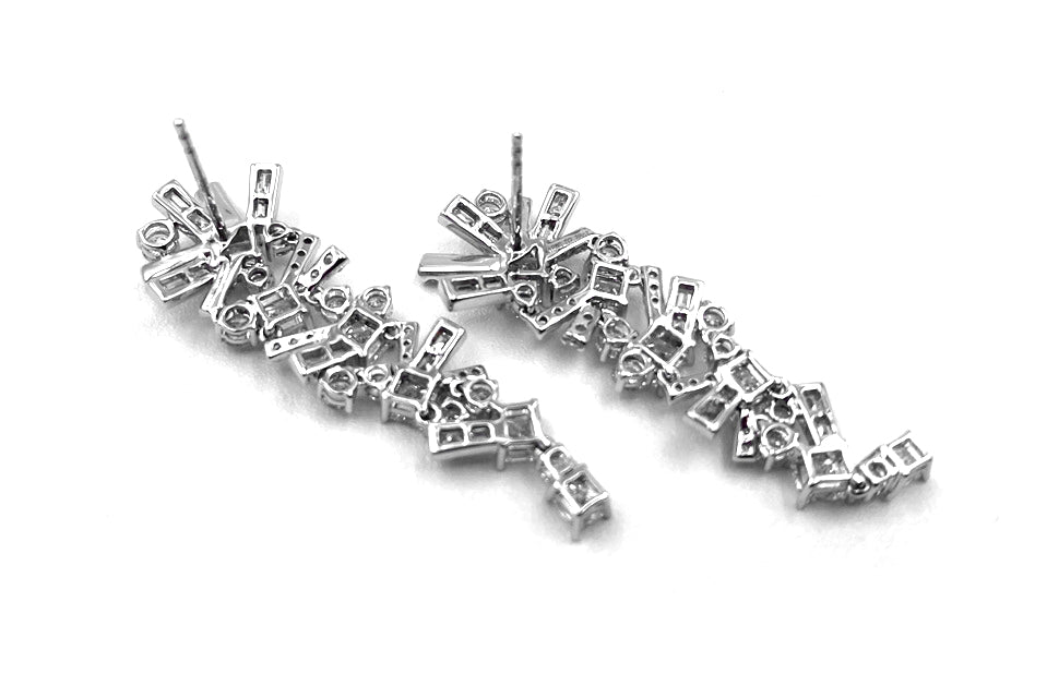 Diamond K18WGダイヤモンドピアス (NO.305133)