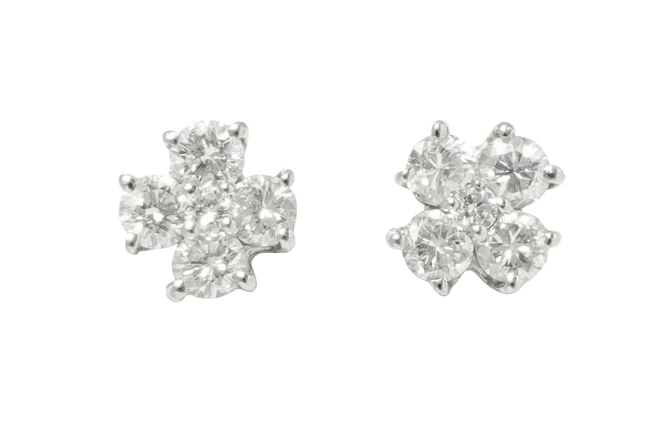 Diamond Pt900ダイヤモンドピアス (NO.305185)