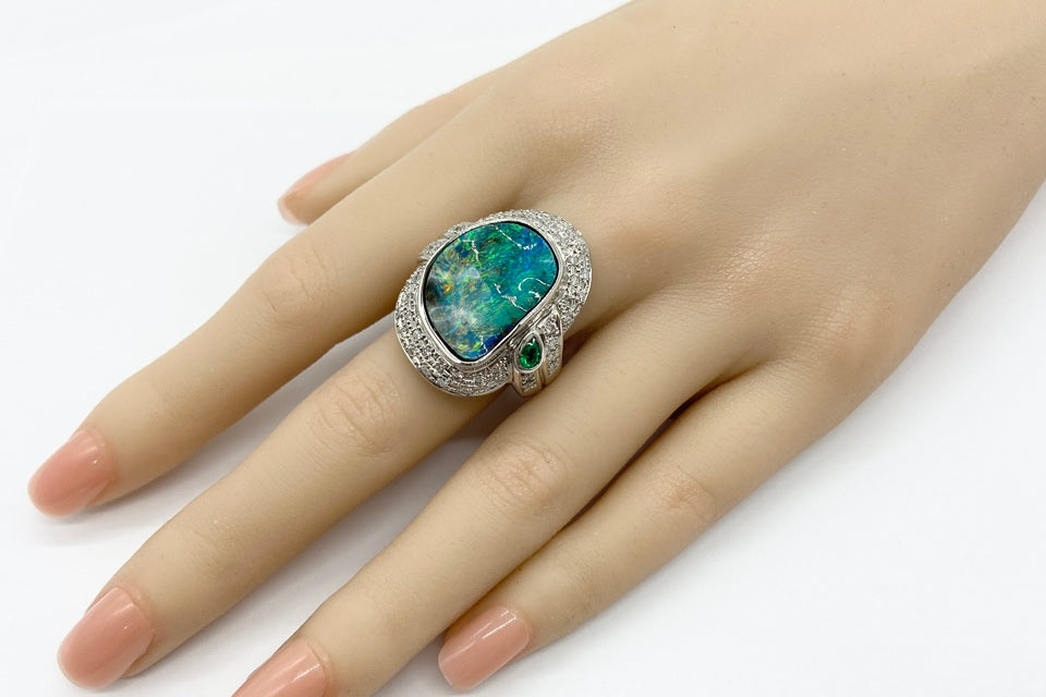 Boulder Opal Pt900ボルダーオパール ダイヤモンド エメラルドリング (NO.305191)