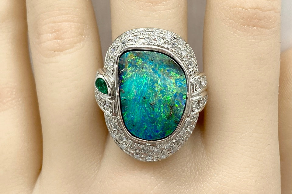 Boulder Opal Pt900ボルダーオパール ダイヤモンド エメラルドリング (NO.305191)