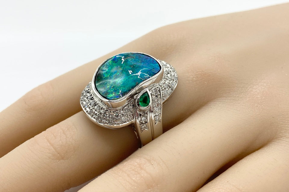Boulder Opal Pt900ボルダーオパール ダイヤモンド エメラルドリング (NO.305191)