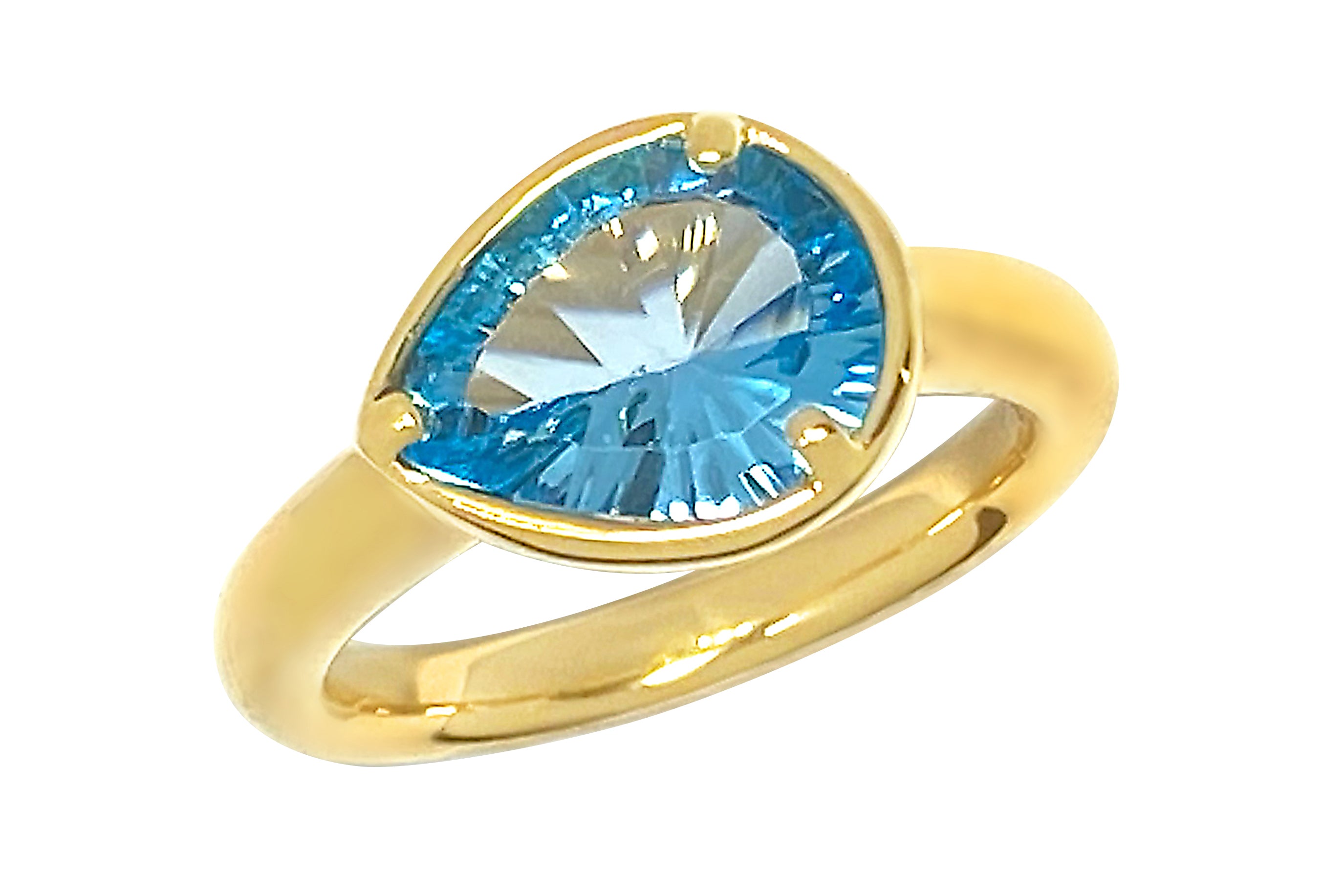 Blue Topaz K18ブルートパーズリング (NO.305455) – JEX宝石ギャラリー