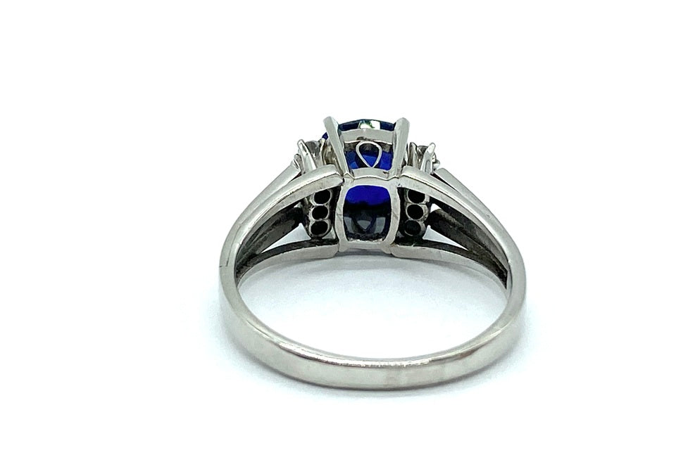 Sapphire Pt900サファイヤ ダイヤモンドリング (NO.305456)