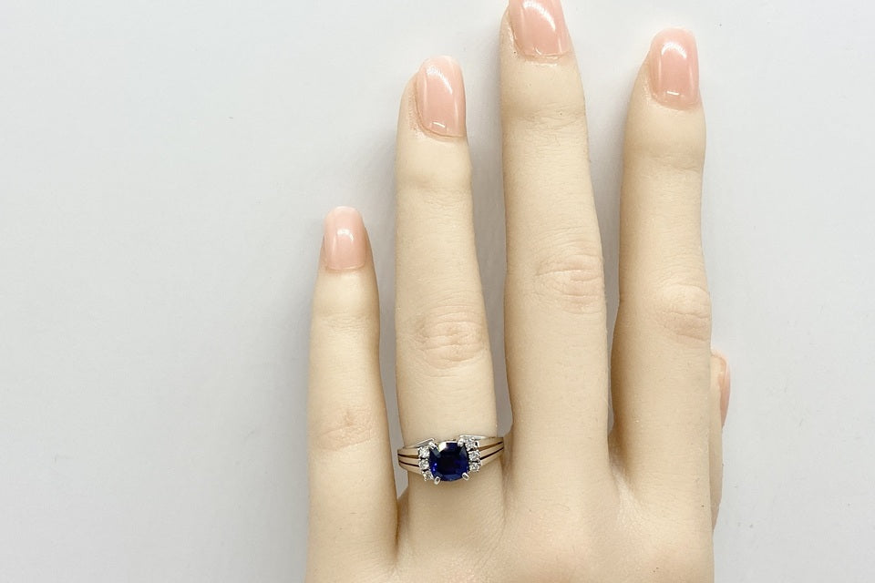 Sapphire Pt900サファイヤ ダイヤモンドリング (NO.305456)