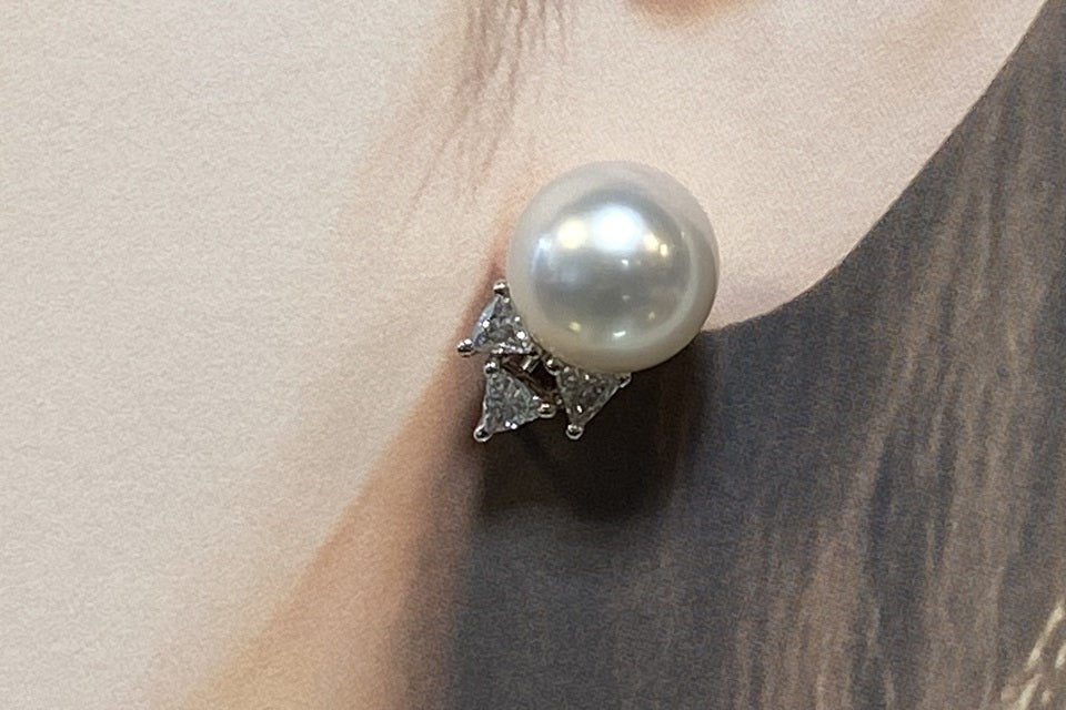 MIKIMOTO【ミキモト】K18WGパール ダイヤモンドピアス (NO.305264