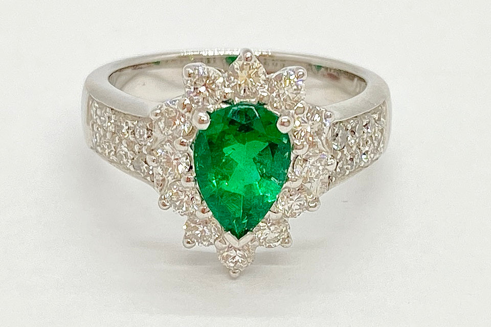 Emerald K18WGエメラルド ダイヤモンドリング(NO.47676)
