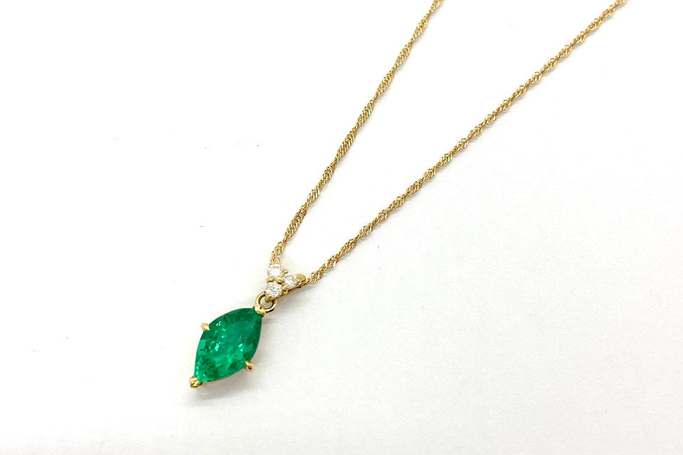 Emerald K18エメラルド ダイヤモンドペンダント (NO.48177)