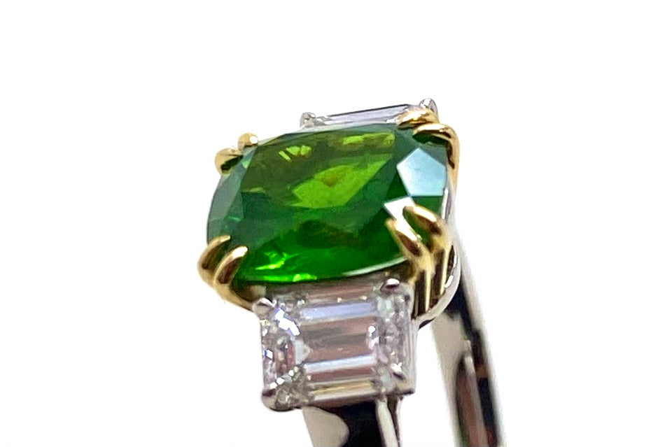 Demantoid Garnet Pt950/K18デマントイドガーネット ダイヤモンドリング (NO.48304-B)