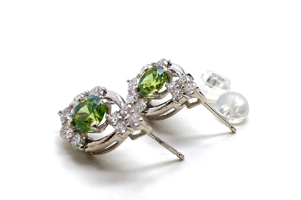 Demantoid Garnet Pt900デマントイドガーネット ダイヤモンドピアス (NO.48428-B)