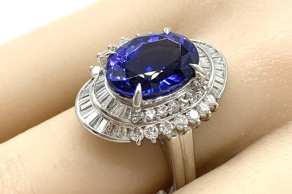 Tanzanite Pt900タンザナイト ダイヤモンドリング (NO.48556)