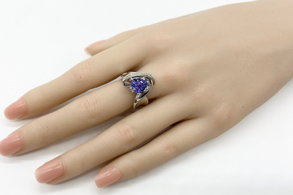 Tanzanite Pt900/K18タンザナイト ダイヤモンドリング (NO.48565)