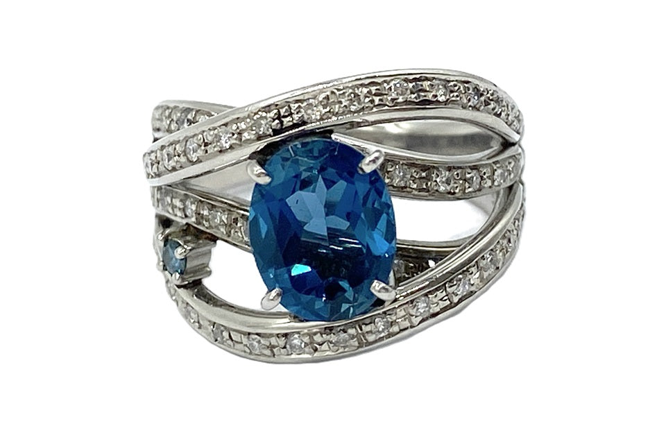 Blue Topaz Pt900ブルートパーズ 処理ブルー/カラーレスダイヤモンドリング (NO.49181)