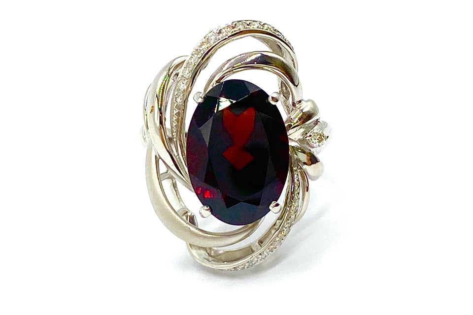Garnet K18WGガーネット ダイヤモンドリング (NO.49213)