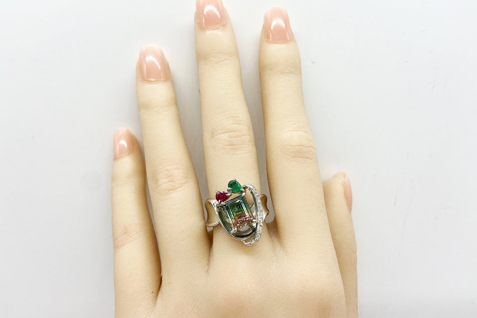 Bicolor Tourmaline Pt900バイカラートルマリン ルビー エメラルド ダイヤモンドリング (NO.49219)