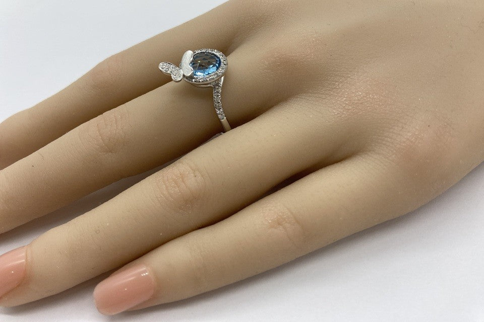 Blue Topaz K18WGブルートパーズ ダイヤモンドリング (NO.49371)