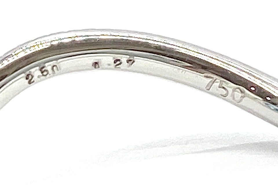 Blue Topaz K18WGブルートパーズ ダイヤモンドリング (NO.49371)