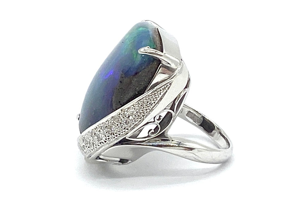 Boulder Opal Pt900ボルダーオパール ダイヤモンドリング (NO.49565)