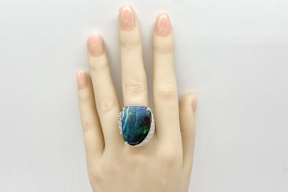 Boulder Opal Pt900ボルダーオパール ダイヤモンドリング (NO.49565)