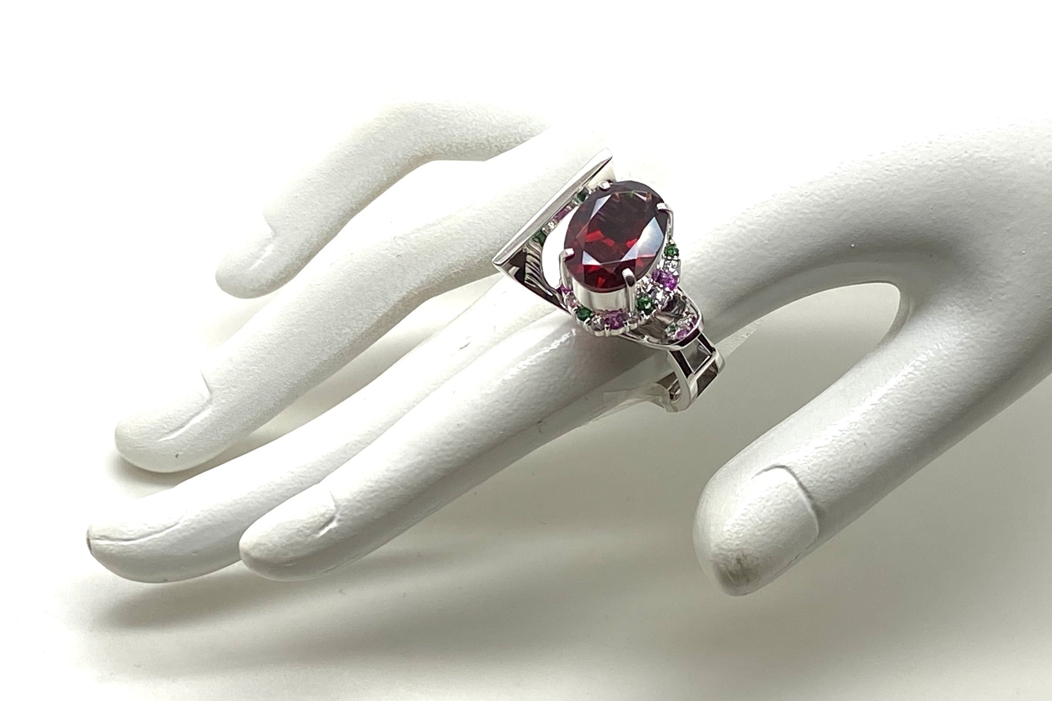 Garnet K18WGガーネット ピンクサファイヤ グリーンガーネット ダイヤモンドリング (NO.49579)
