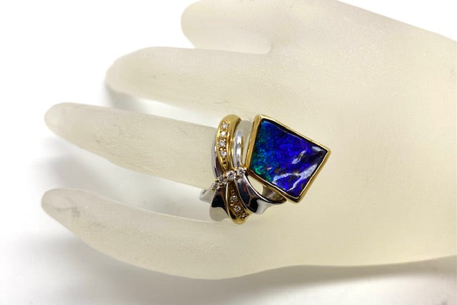 Boulder Opal Pt900/K18ボルダーオパール ダイヤモンドリング (NO